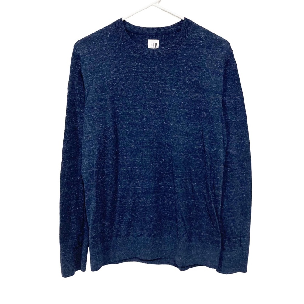 Gap sweater